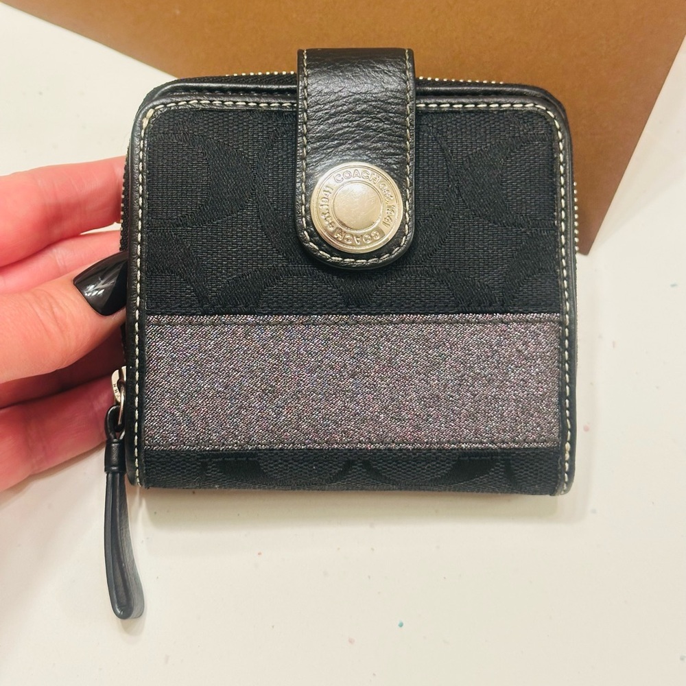 Coach Legacy Signature Stripe Black &Gunmetal Bifold Zip around Wallet 40751